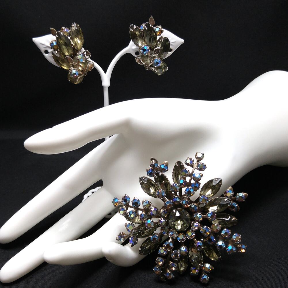 Large Floral Gray Aurora Borealis Brooch & Earrings, Faux Black Diamonds, 1950s